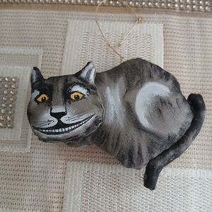 Vintage 1981 Signed Gladys Boalt Alice in Wonderland's Cheshire Cat Christmas Or